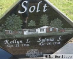 Rollyn K Solt