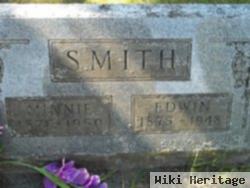 Minnie Smith