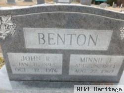 Minnie F Benton