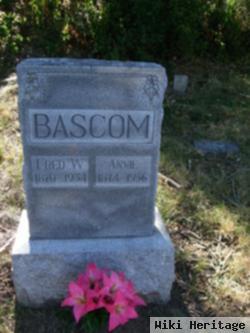 Fred W Bascom