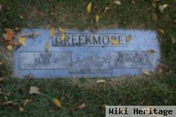 Kenneth E Creekmore