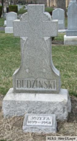 Josephine Budzinski