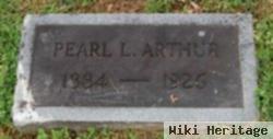 Pearl L Arthur