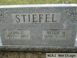 Nellie M Stiefel