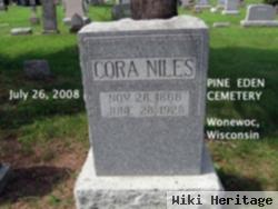 Cora Niles