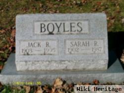 Sarah R Boyles