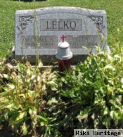 Helen J Farkas Lelko