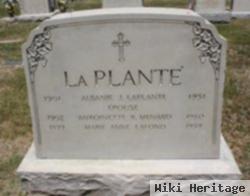 Albanie J. Laplante