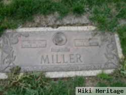 Jesse Dot Miller