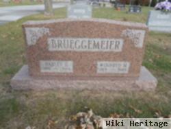 Winifred M Brueggemeier