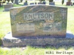 Carl O Knutson