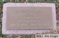 Robert L. Hunt