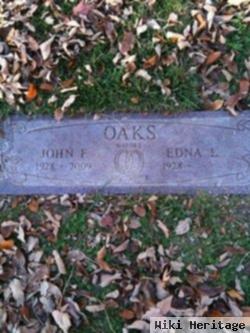 John F Oaks