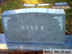 Earl Viser