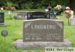 Arline F Lindberg