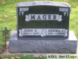 John D Mager