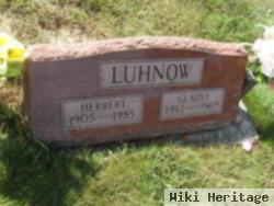 Gladys M Krueger Luhnow