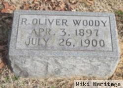 R Oliver Woody