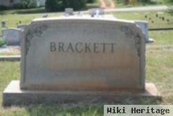 Ambres Brackett