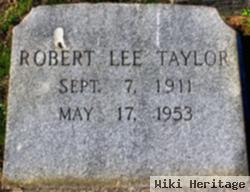 Robert Lee Taylor