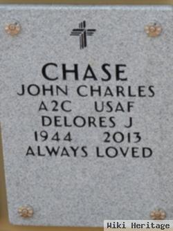 Delores J Chase