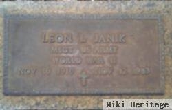 Leon L Janik