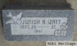 Junior R Izatt