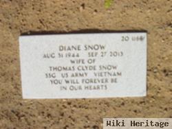 Diane L Snow