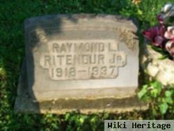 Raymond L Ritenour, Jr