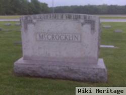 John E Mccrocklin