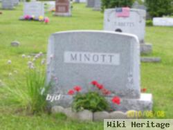 Lizzie O. Hart Minott