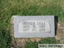 Arthur Ogle