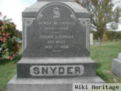 Henry M Snyder