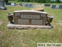 Buck Tidwell