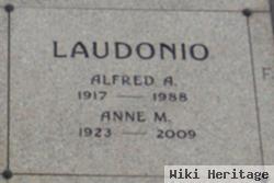 Anne M Laudonio