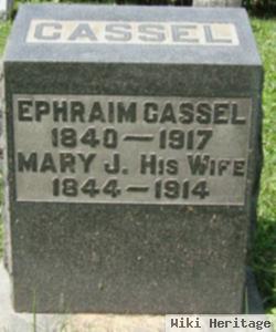 Mary J Crum Cassel