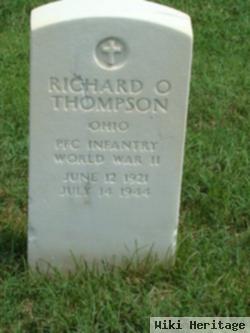 Pfc Richard O Thompson