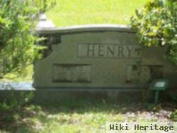 Vern D Henry