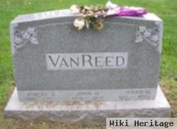 Robert B Vanreed