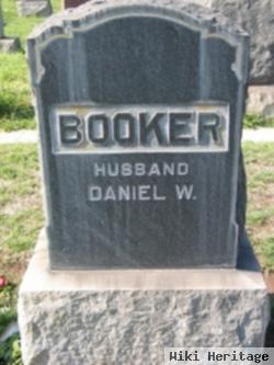 Daniel W Booker