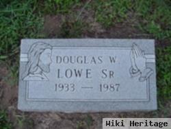 Douglas W Lowe, Sr