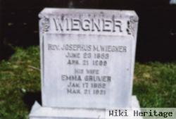 Emma Gruver Wiegner