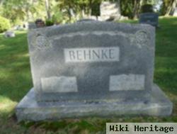 Minnie F Hutchinson Behnke