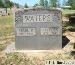 Pearl R Waters