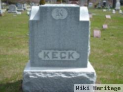 Walter W Keck