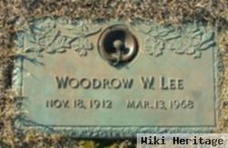 Woodrow W Lee