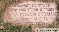 Minna Evelyn Strauss