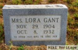 Lora Gant