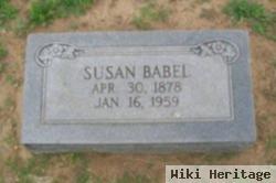 Susanna Szabari Babel