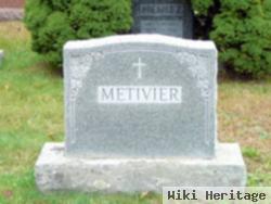 Leon J Metivier